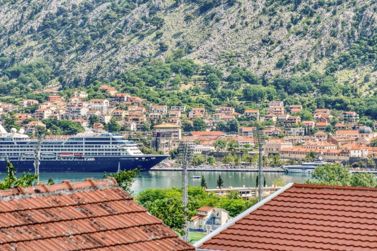 Willa Underhill Royal View Kotor Zewnętrze zdjęcie