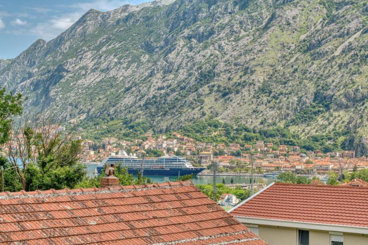 Willa Underhill Royal View Kotor Zewnętrze zdjęcie